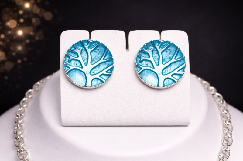 Alternative view of Necklace | Shop X Now