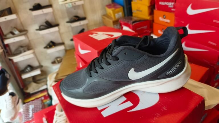 Men's Sports Shoe - Flow Advance - Fashions Shoe - Ideal for Gym & Running