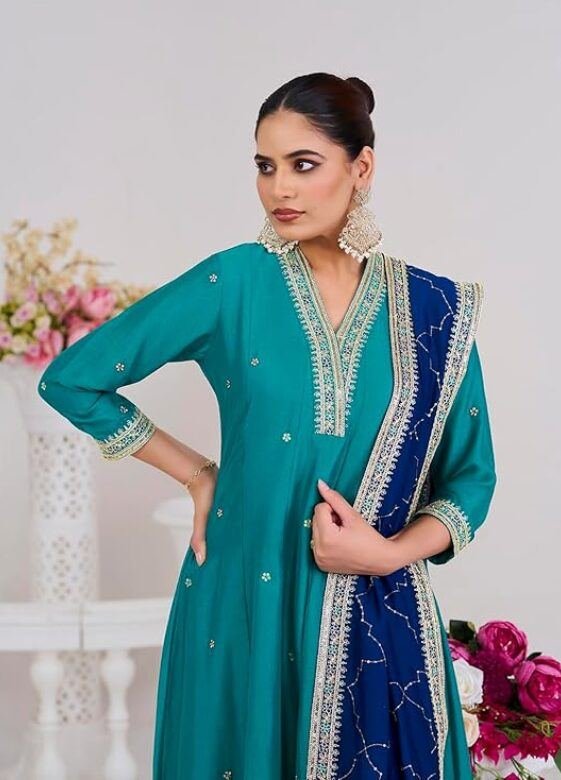 Women's Silk Embroidered Kurta Pant Dupatta Set Women's Silk Embroidered Kurta Pant Dupatta Set - Image 4 | Shop X Now