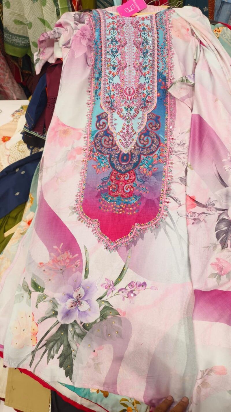 Alternative view of Large Size Women Dress