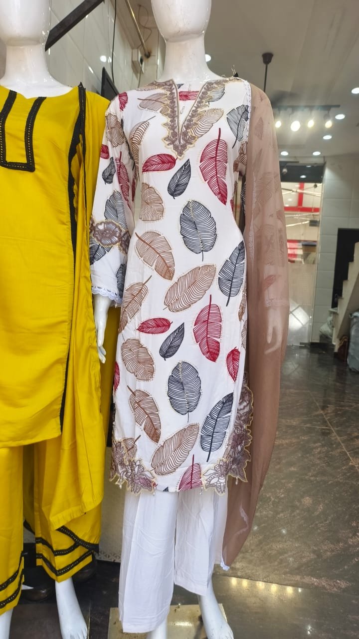 Alternative view of women Fashion Collection
