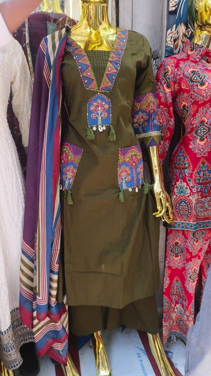 Alternative view of Women Dress Orna Set